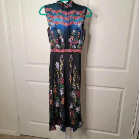 Saloni Sakura Fleur Midi Dress - Picture 8 of 11